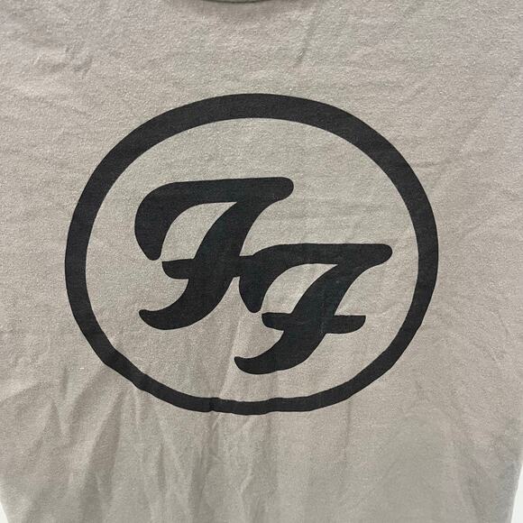 Port & Company Adult LG Foo Fighters Black Circle Logo Graphic T-shirt - Picture 2 of 4